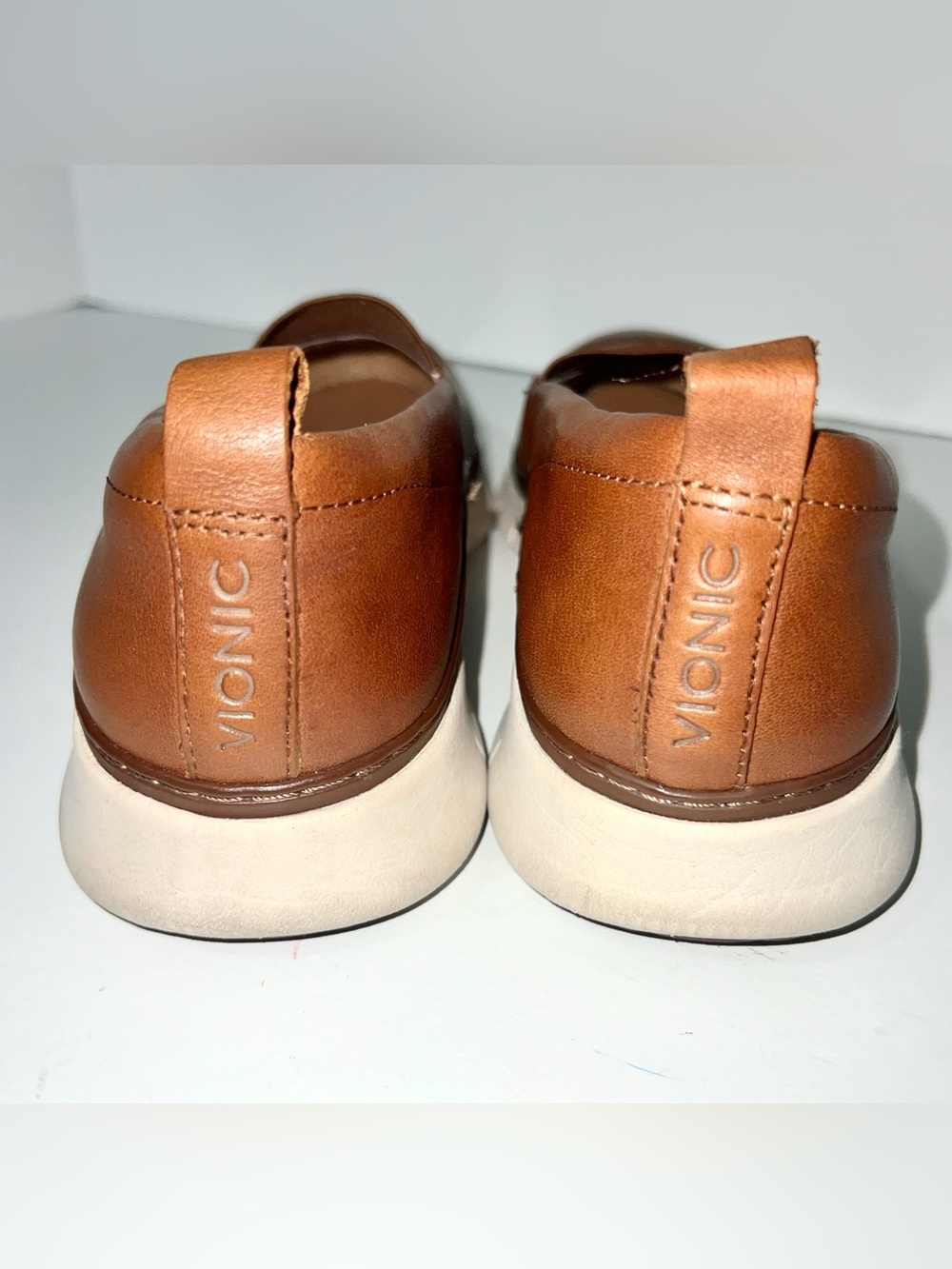 Vionic Fresh Linden Brown Leather Slip On Walking Loafers Comfort Shoes Size 9 - Picture 12 of 15